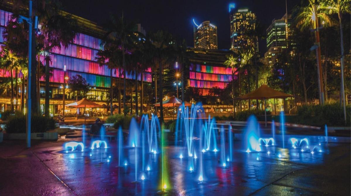 Apartment Luxury Darling Harbour Views, Pool & Parking