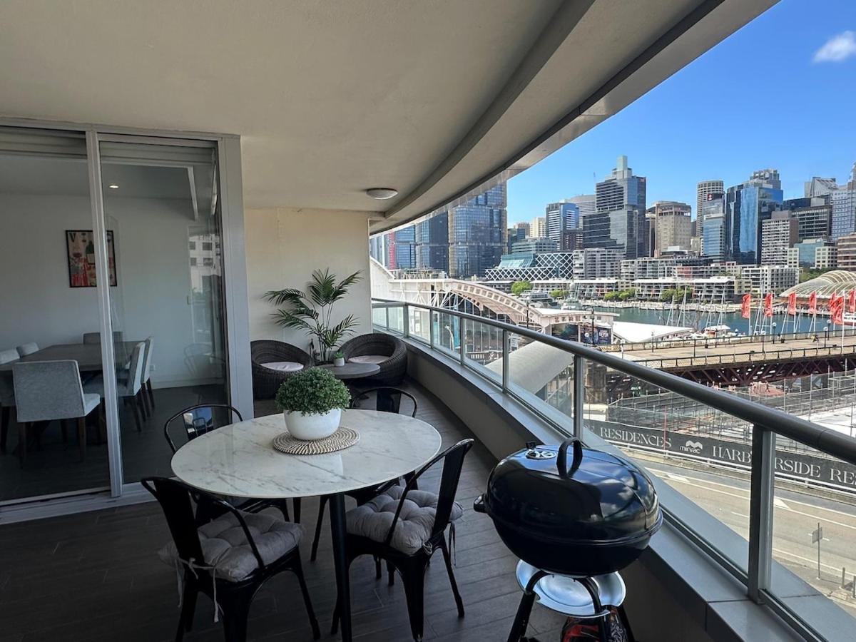 Apartment Luxury Darling Harbour Views, Pool & Parking Sydney