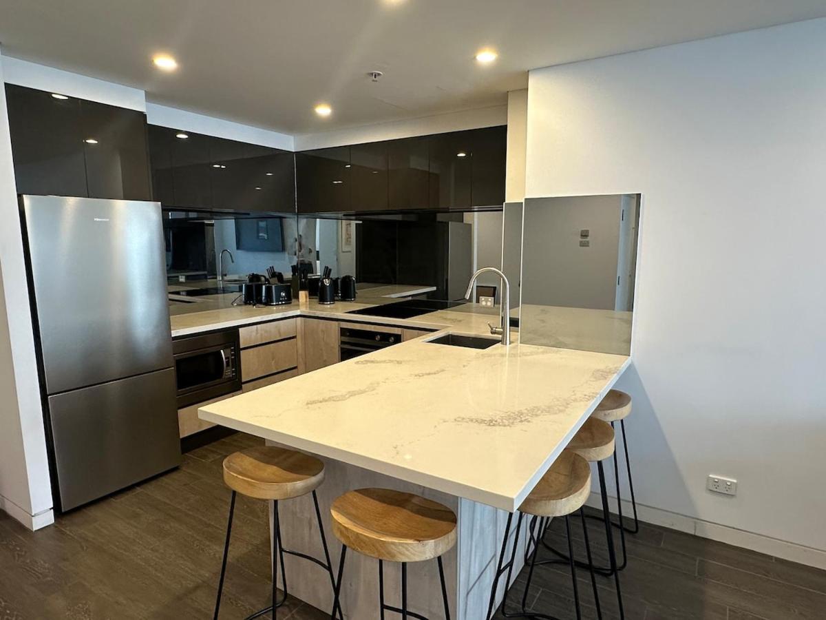 Apartment Luxury Darling Harbour Views, Pool & Parking *
